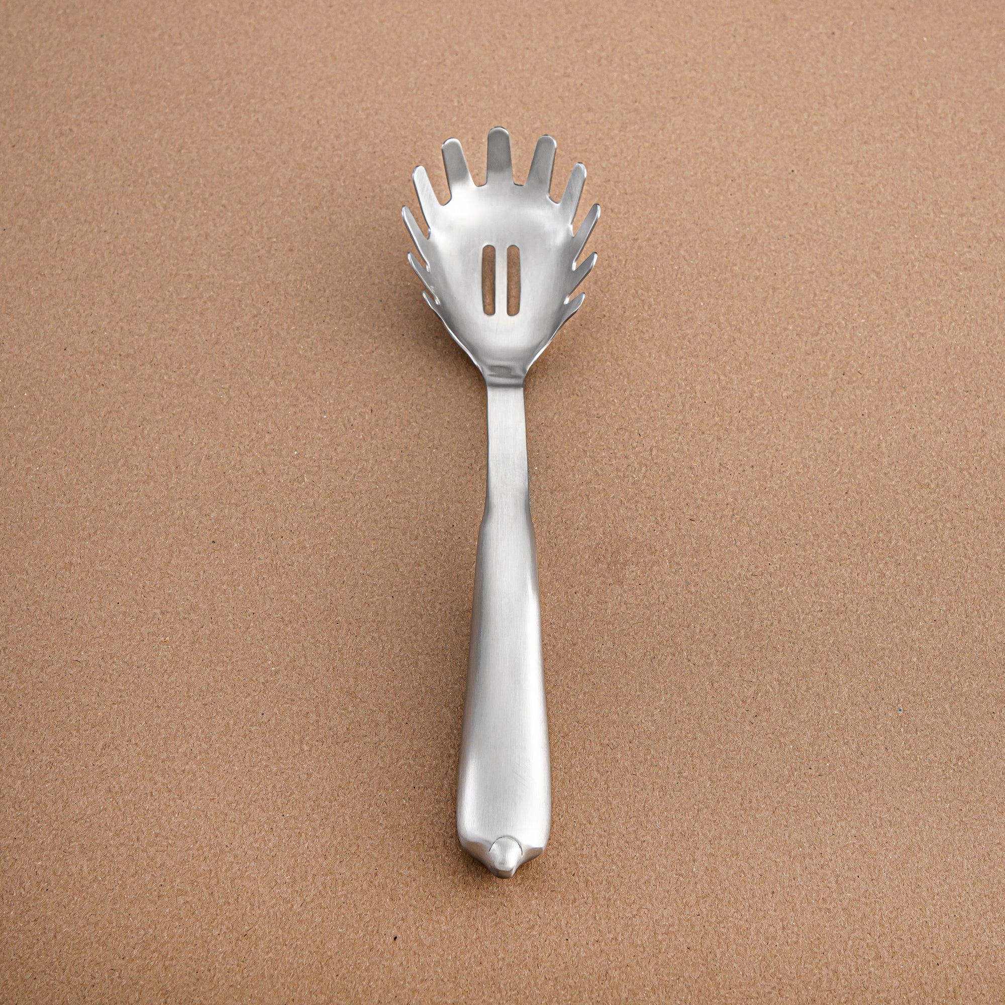 خادم المعكرونة من المرجان ستانلس ستيل – تشطيب غير لامع، فضي CUT1620056