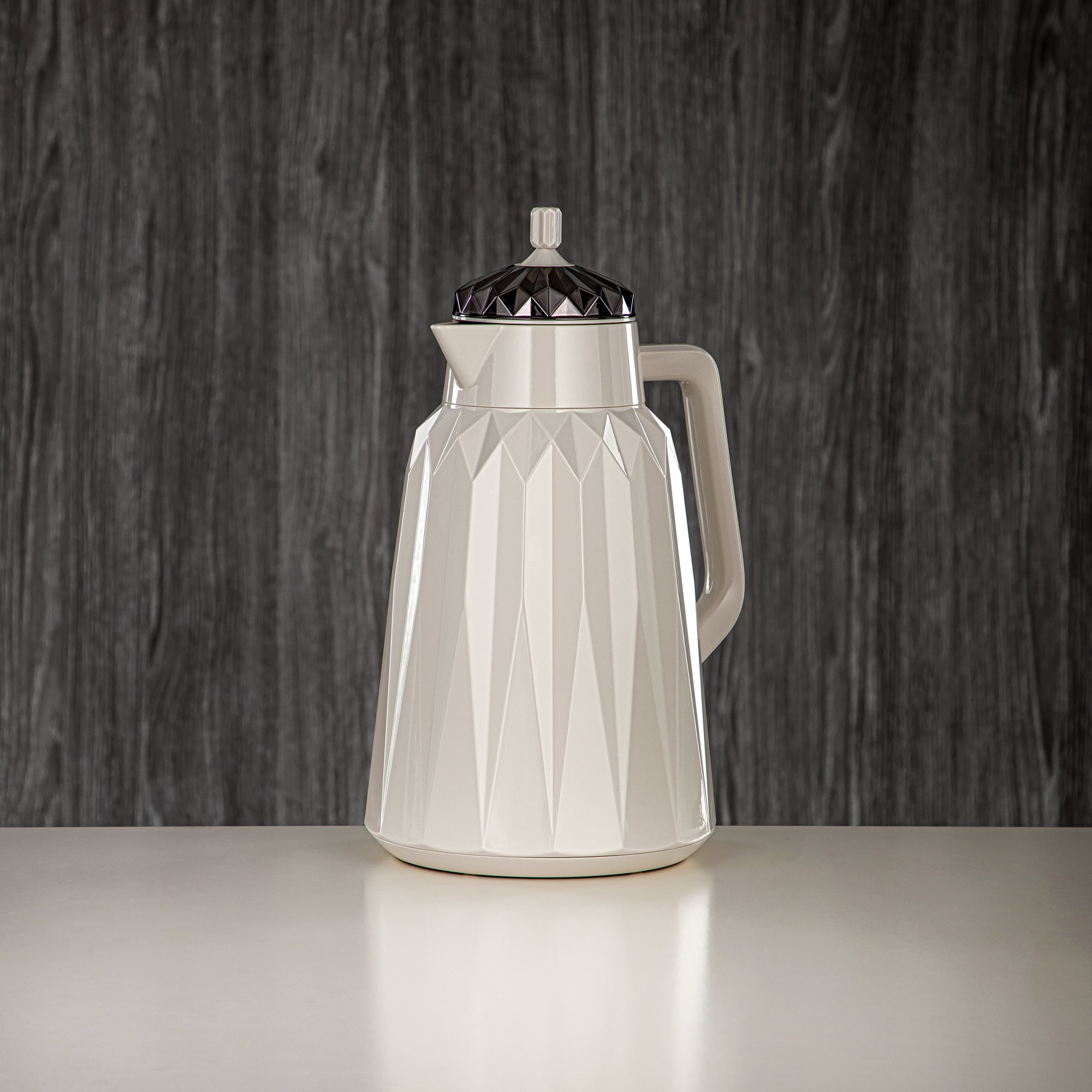 Almarjan Vacuum Flask Set - 1L + 1L, ABS, Ivory & Gun Black, Mirror Finish | FG209AB-100 GBL/IV