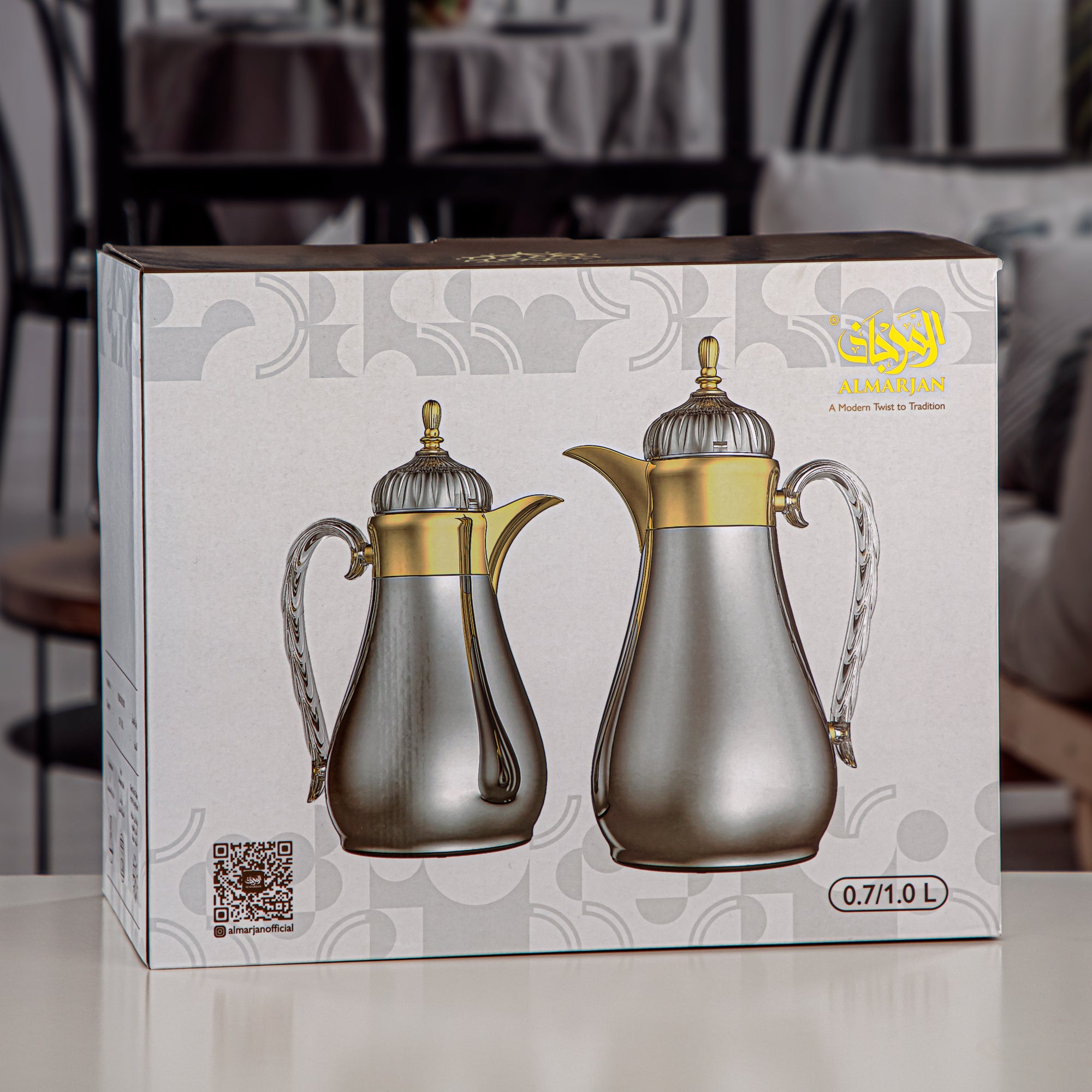 Almarjan Vacuum Flask Set, Push Button, 0.7L + 1L, Matt Gold & Transparent (FG810-070/100 MG/TR) - Elegant Vacuum Flask Sets