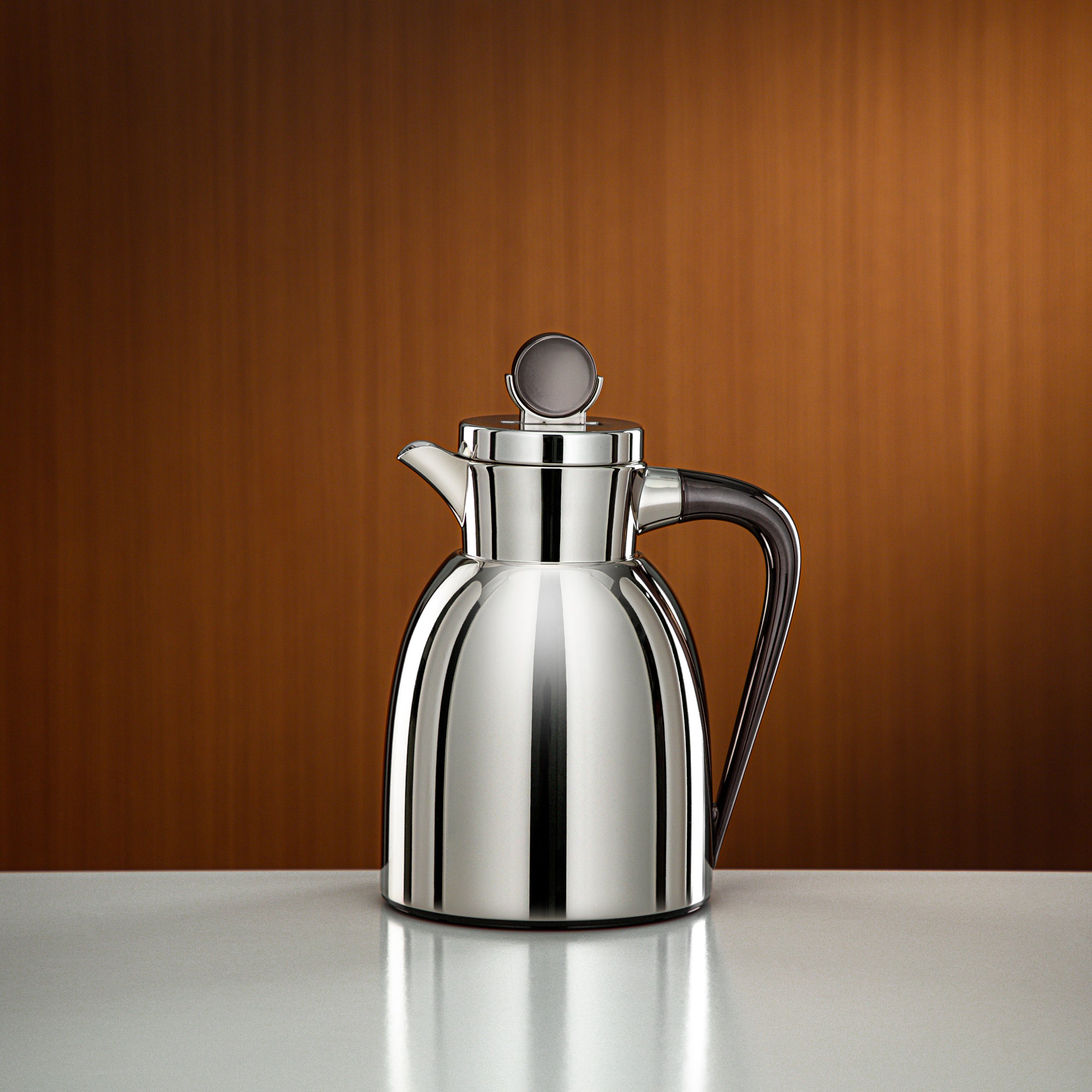 ترمس المرجان 0.7 لتر نيكل وأسود فحمي