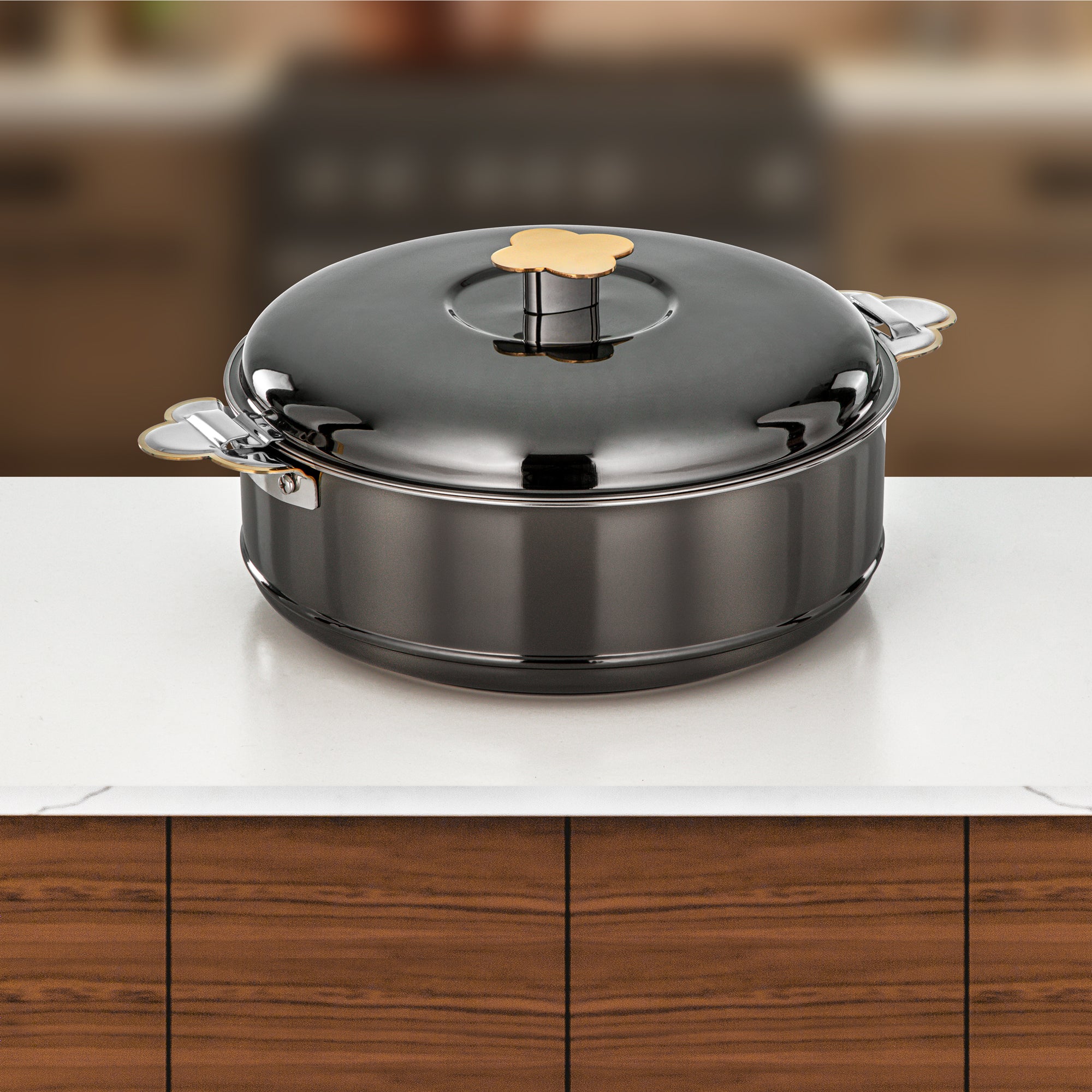 طقم حرارات المرجان فيدا، ٣ قطع بسعات ٣٫٥ لتر، ٥ لتر و٨ لتر، باللون الأسود الفحمي والذهبي