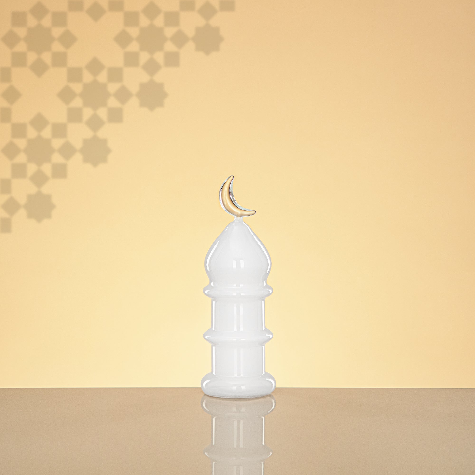 Almarjan Minaret Table Decoration 16.5cm x 6cm White with Clear Crescent Moon – Noor Al Layali