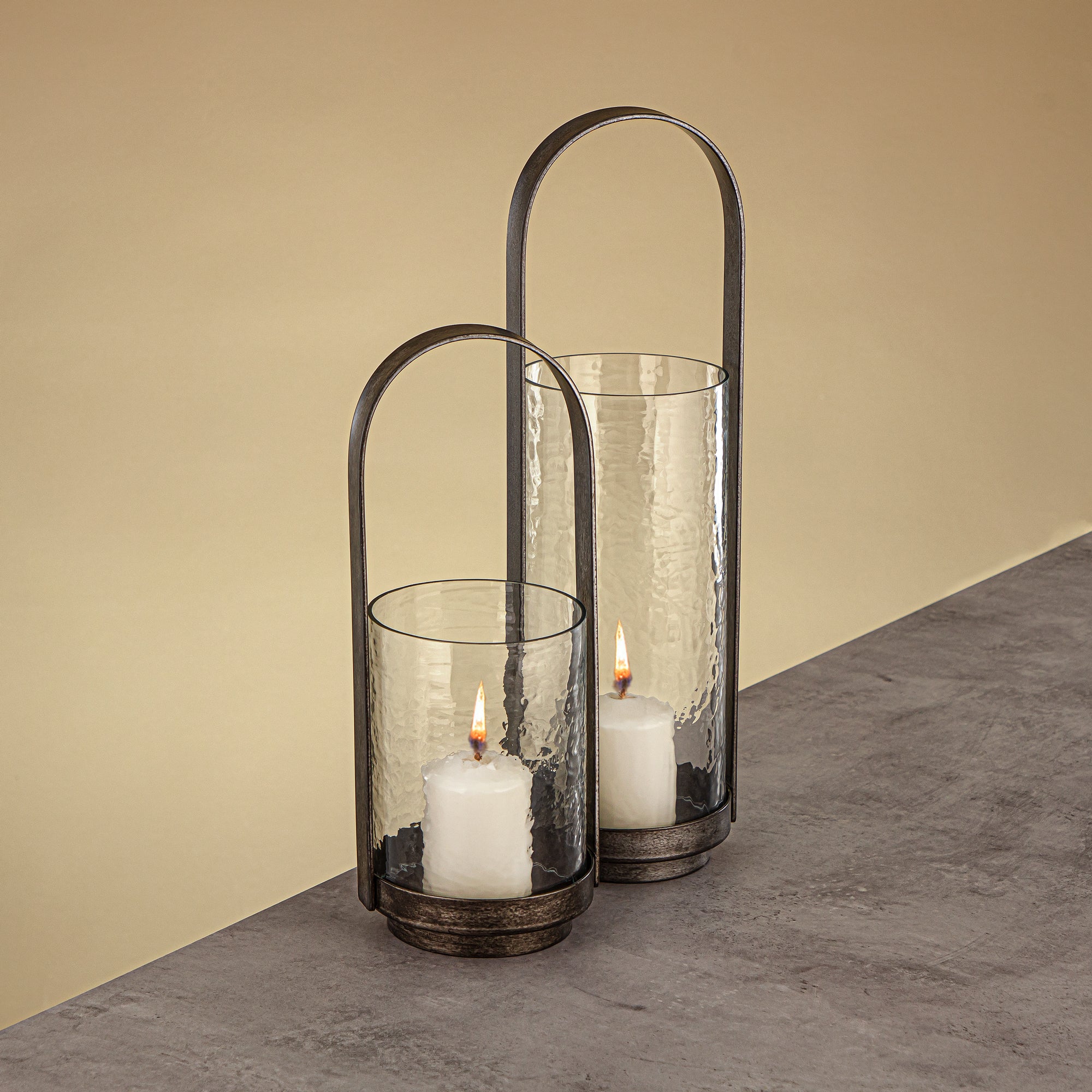 Almarjan Hurricane Lantern 32cm Vintage Silver