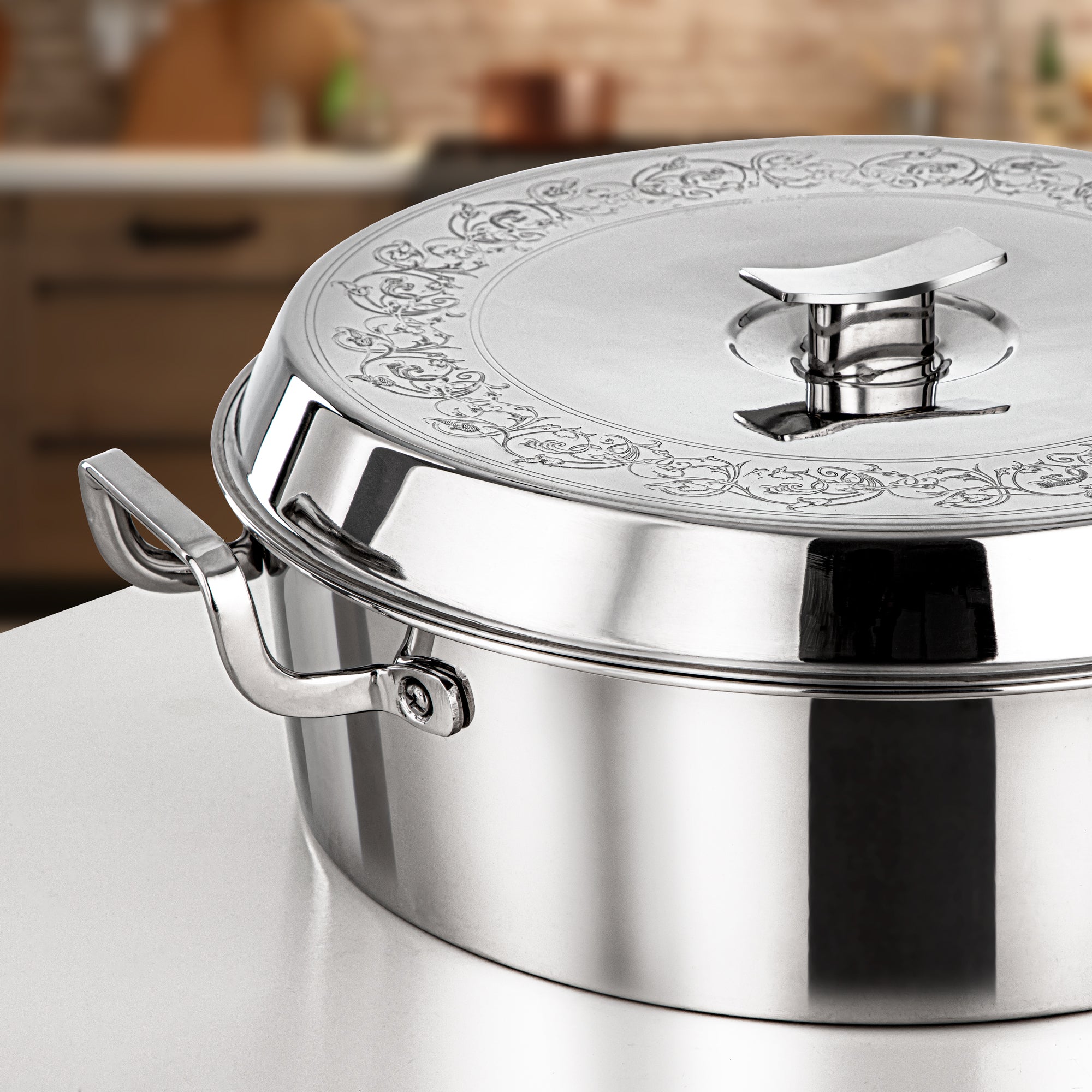 Almarjan Hot Pot Stainless Steel, Etched Cover, 40CM (8500ML), Silver (H25P9) - Badr Collection, Exquisite Serveware