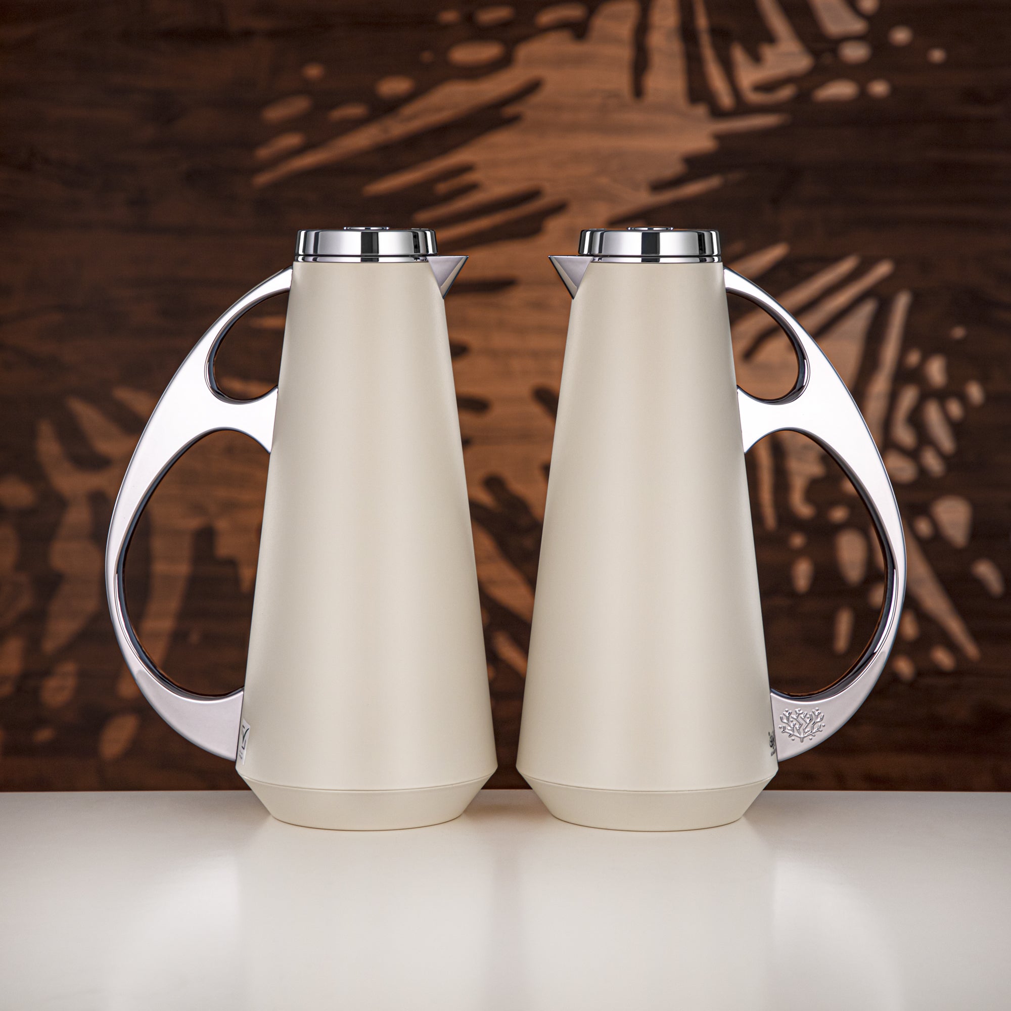 Almarjan Vacuum Flask Set, ABS, 1L + 1L, Off White & Silver (UPP-1000/1000 OWIC) - Modern Serving